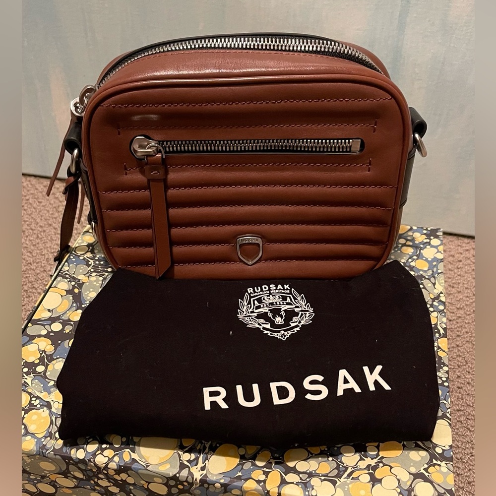 Nwt RUDSAK crossbody bag